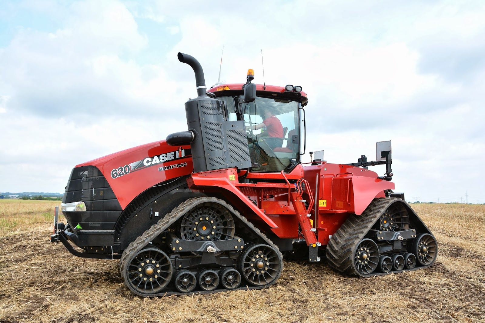 top-5-world-s-biggest-tractors-iseekplant