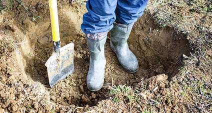 How To Dig A Hole For A Post | iseekplant