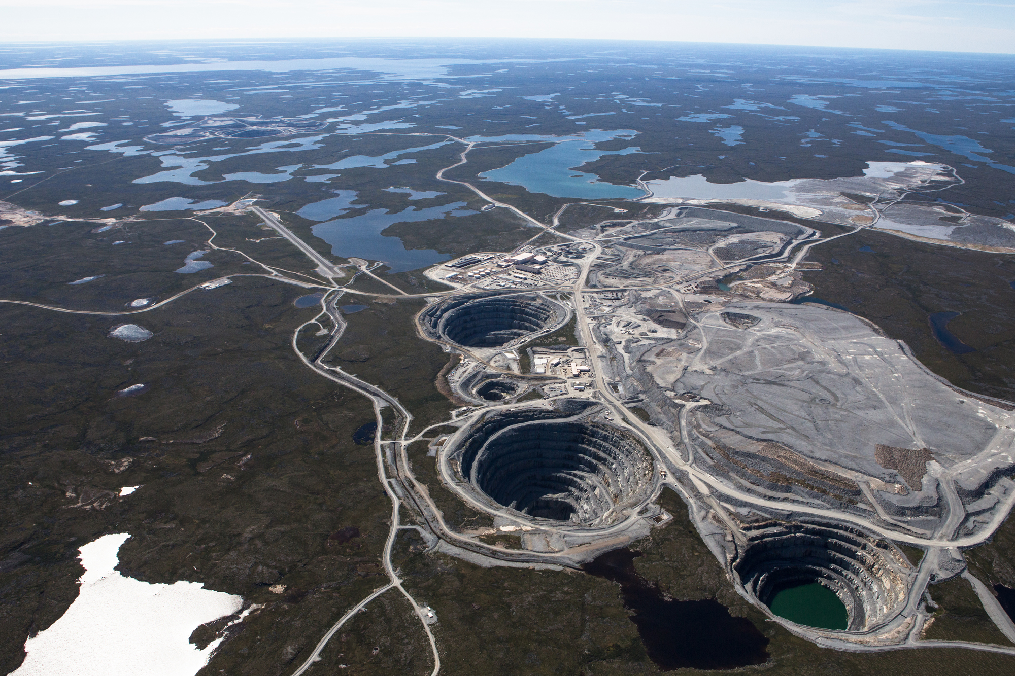 world's biggest diamond mine
