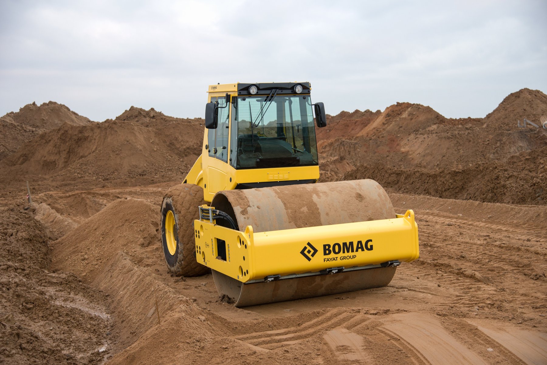 Top 10 Heavy Construction Equipment Names
