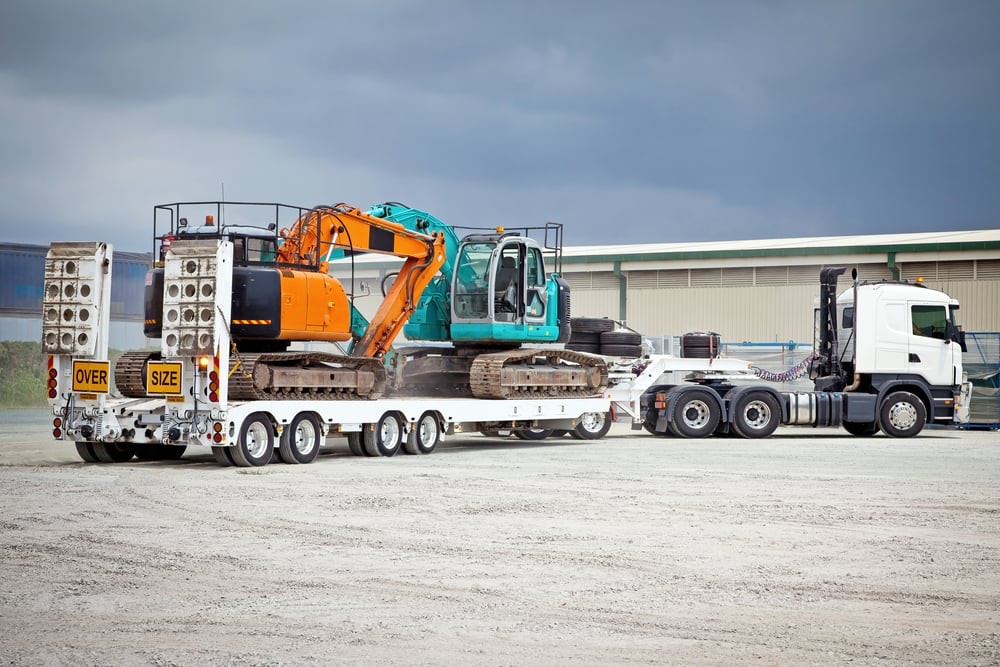 The Best Ways to Transport Construction Equipment