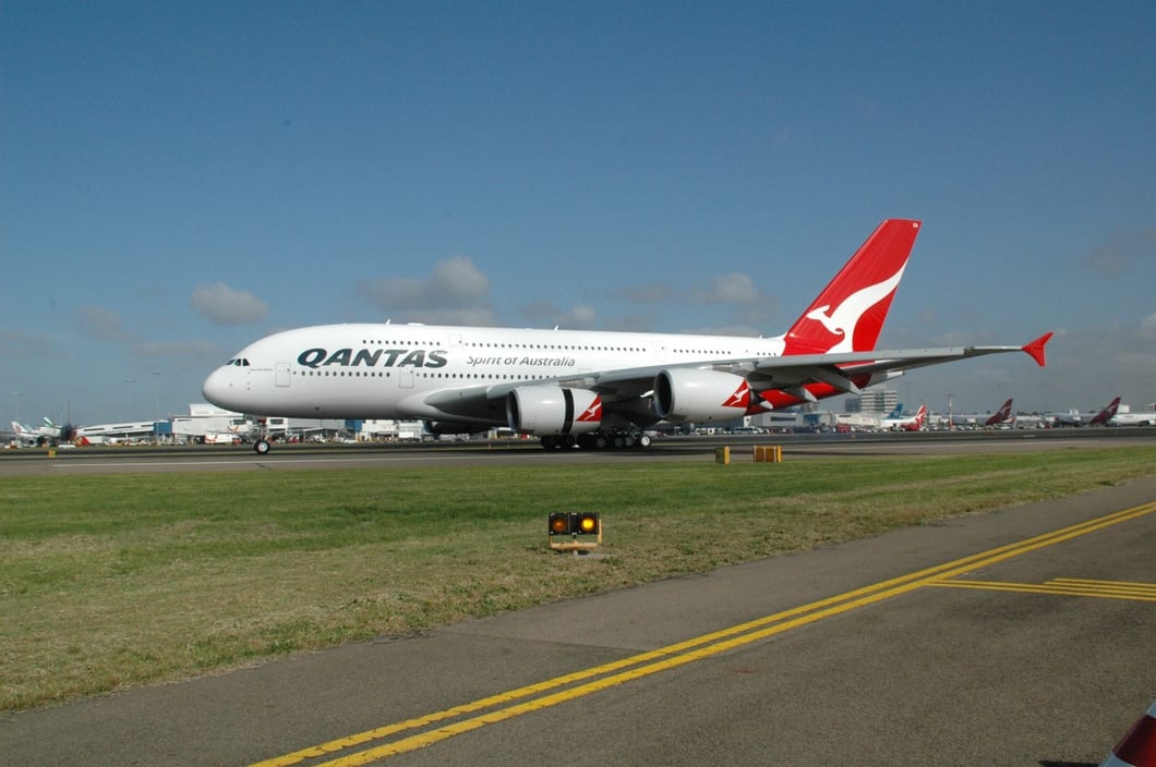 brisbane airport expansion - qantas airbus