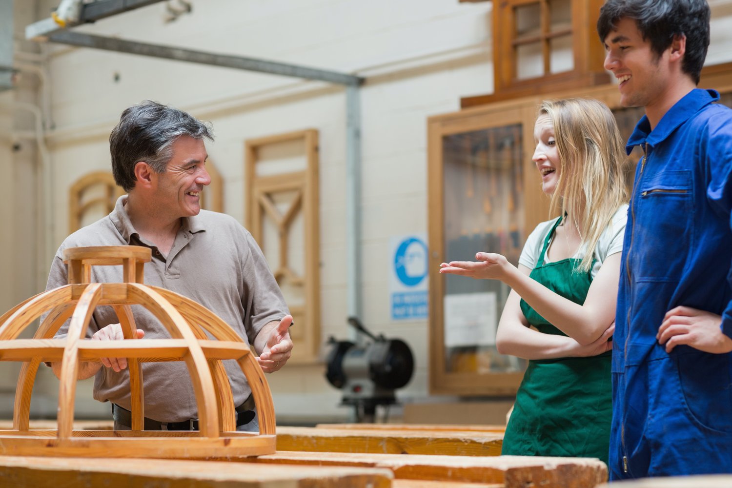 How Much Do Carpenter Apprentices Earn?