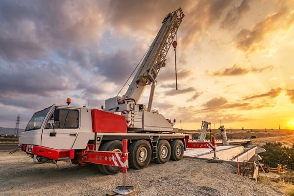 truck-mounted-crane-hire