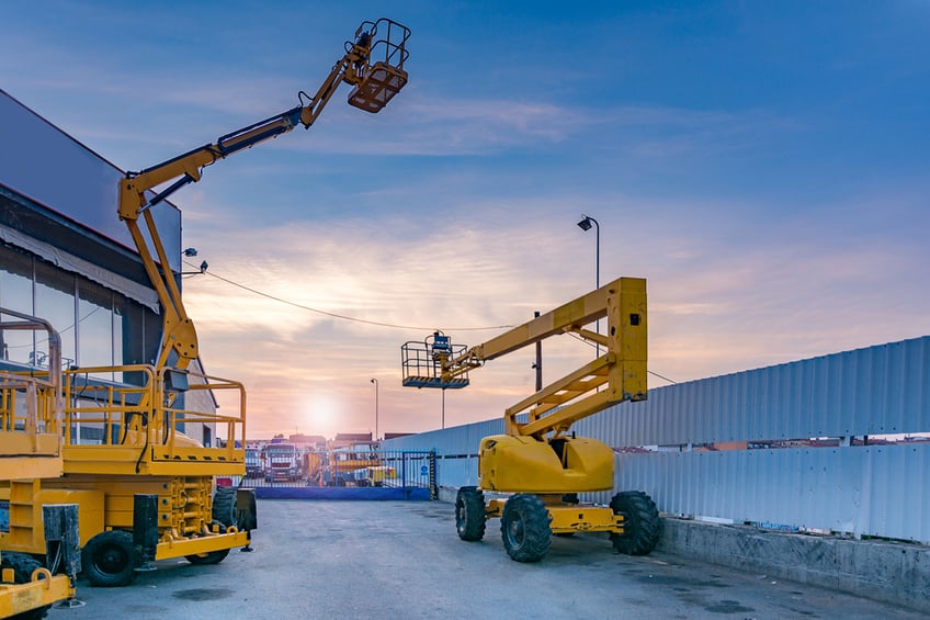 articulated boom lift