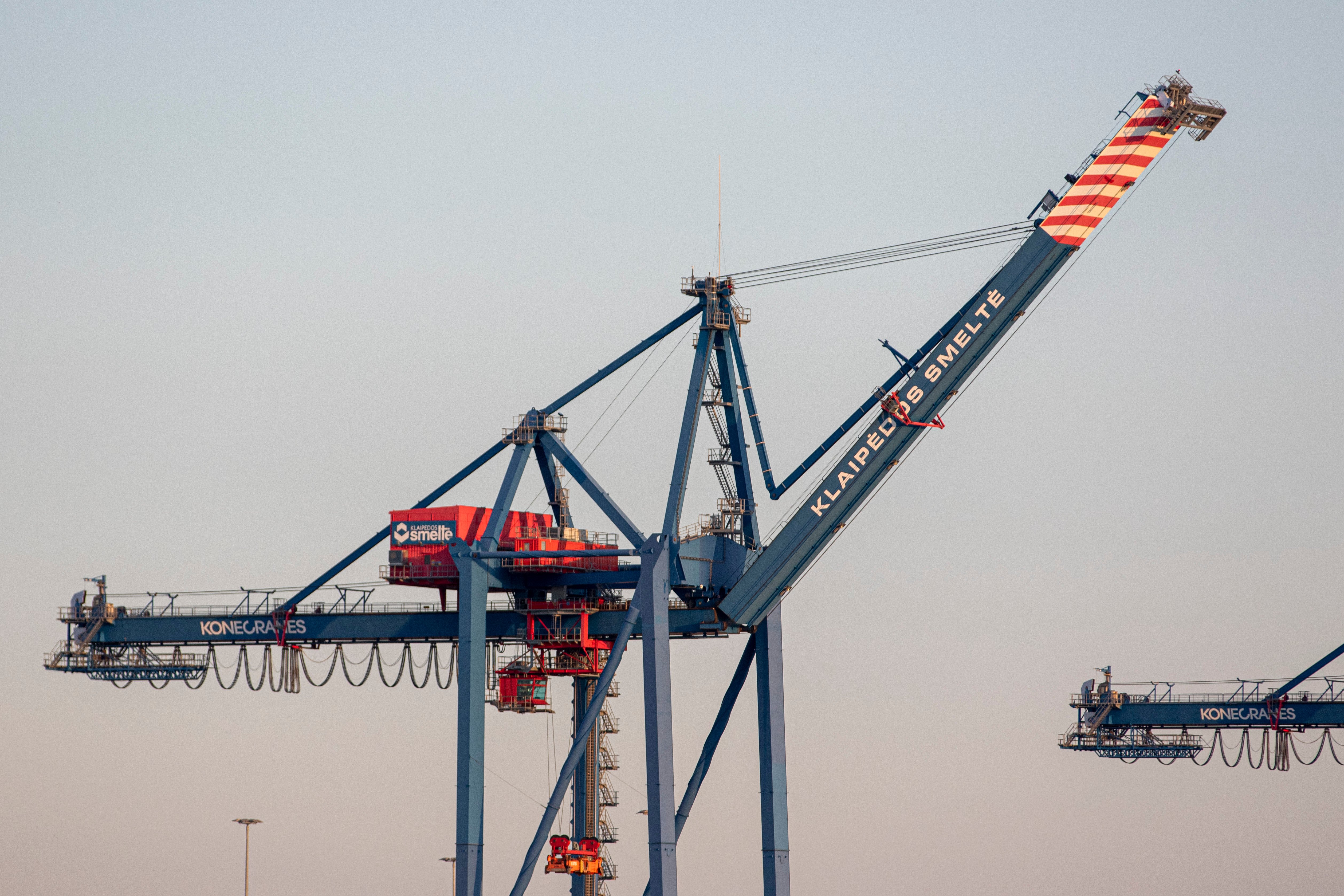 The World’s Top 5 Crane Brands | Iseekplant