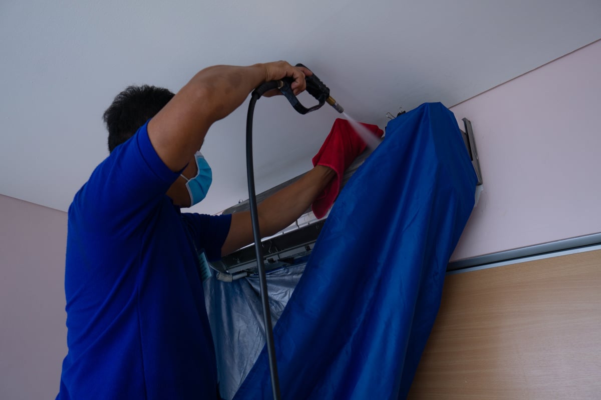 Top 10 Uses of Air Compressors iseekplant iseekplant