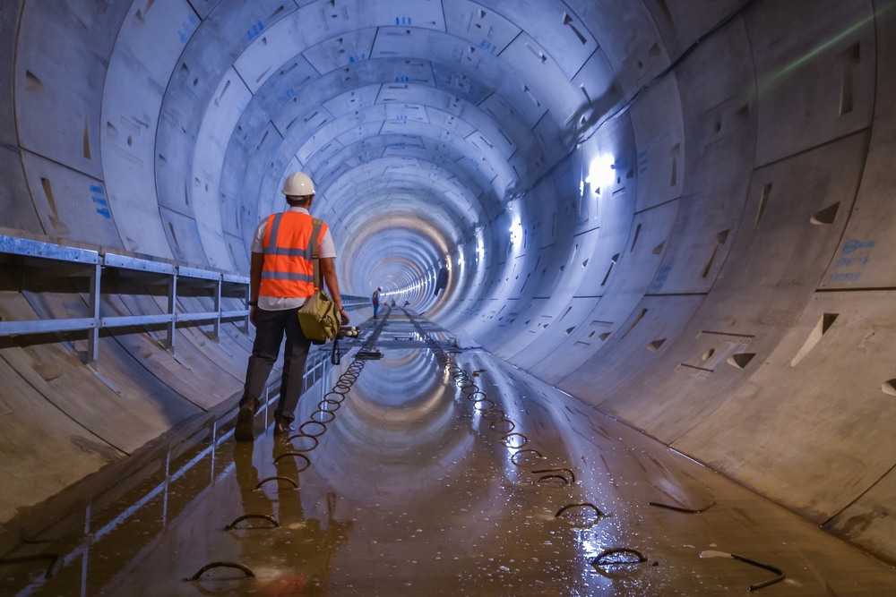 the longest tunnel alan burgess the longest tunnel alan burgess