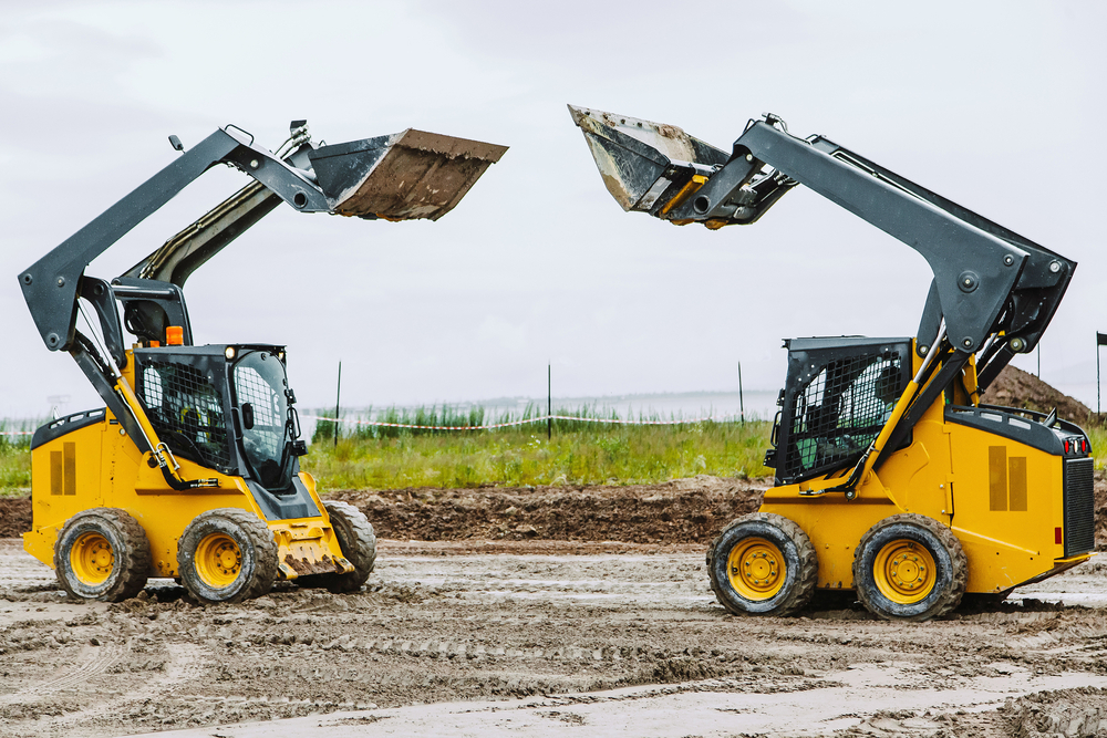 Skid Steer Loader Vs Bobcats | iseekplant