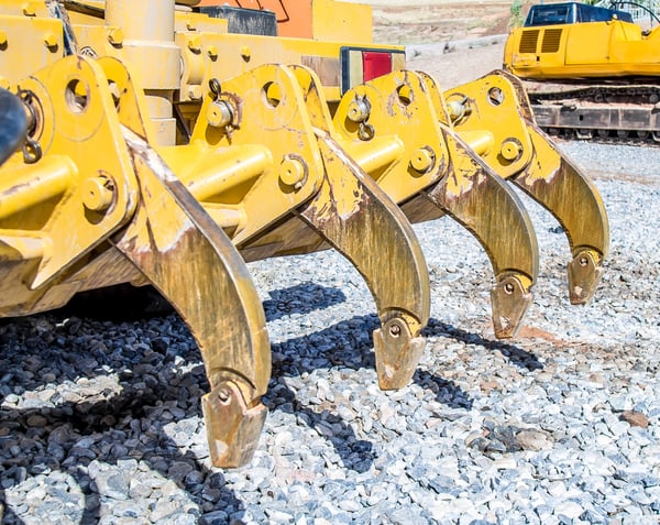 tractor-ripper-attachment