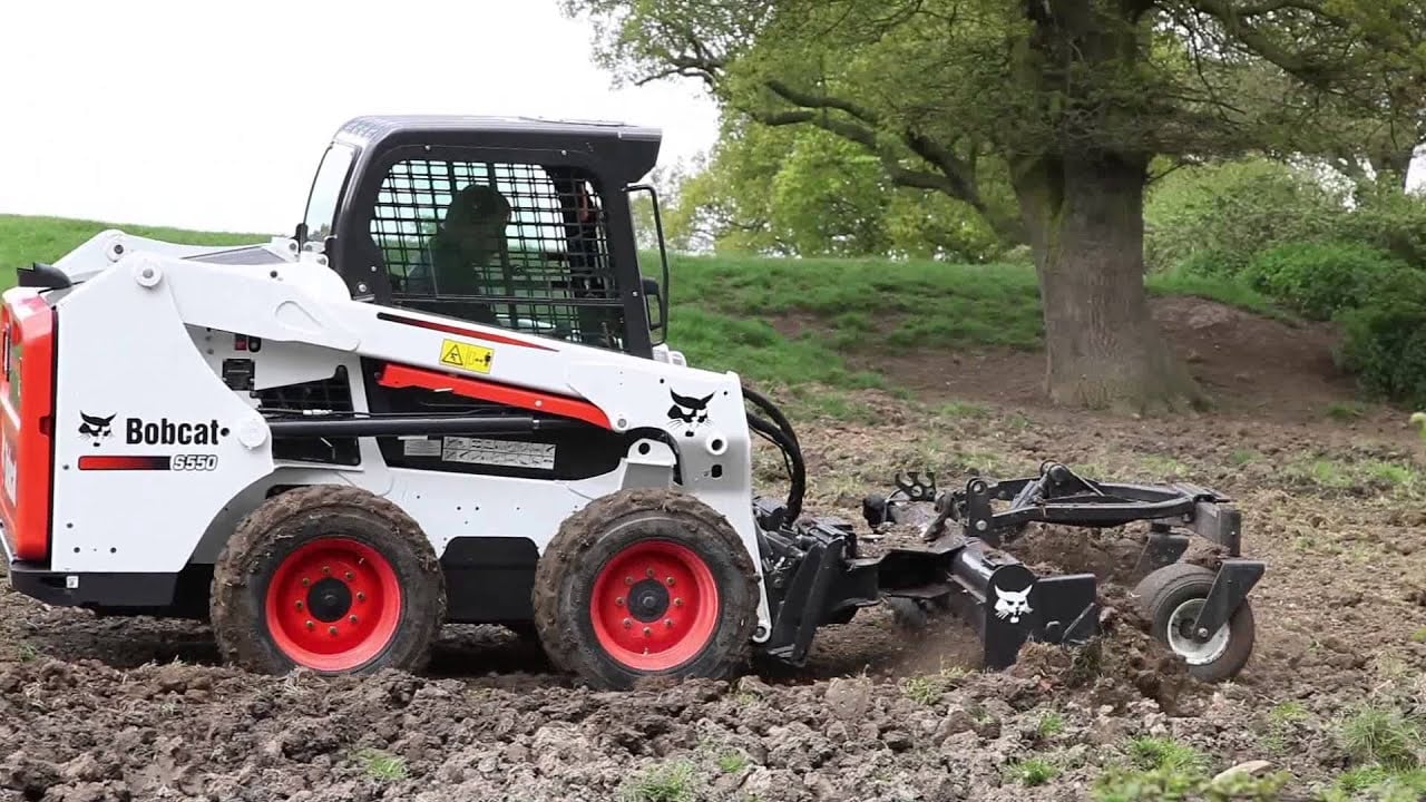 Bobcat S550 Skid Steer Loader Review & Specs